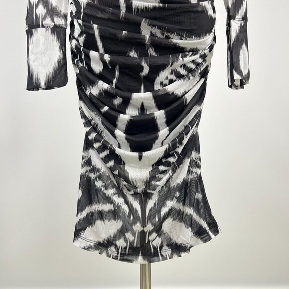 NWT Farm Rio Pineapple Ikat Tulle Midi Dress Long Sleeves Size S Black and White - Picture 6 of 15